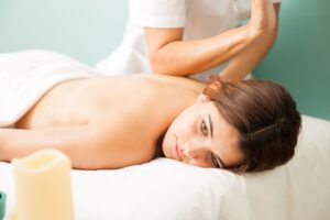 masaje descontracturante en valencia - tejido profundo