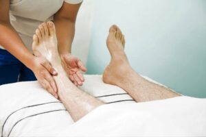 masajista para piernas hinchadas en valencia - masaje circulatorio