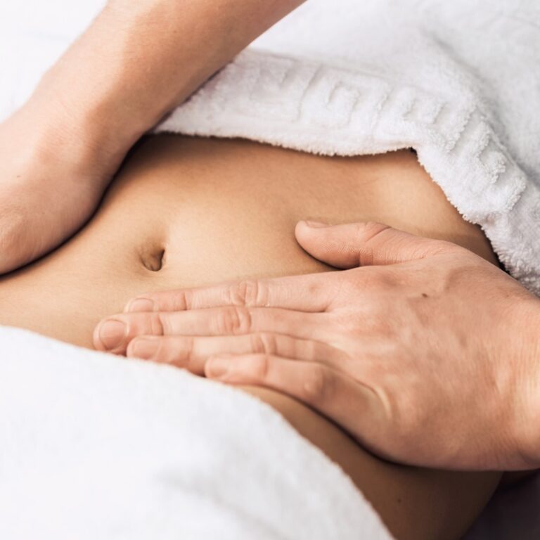 masaje para abdomen en Valencia - dolor de estómago