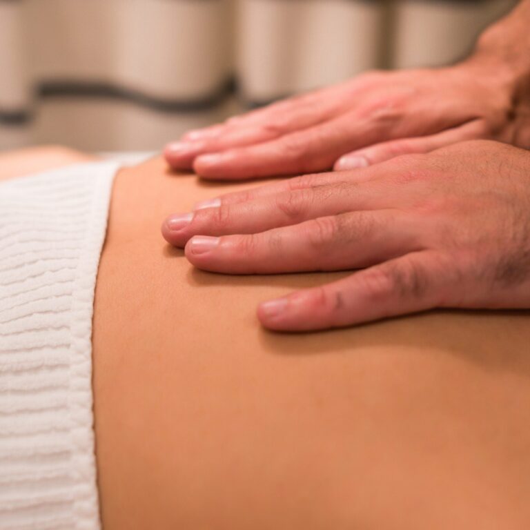 masajista-en-valencia-masaje